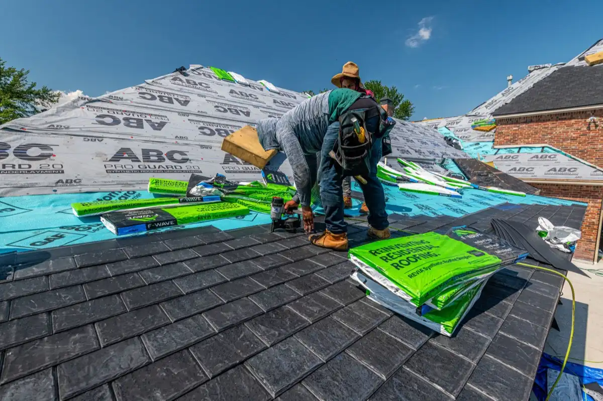 Emergency Tarping in Council Bluffs, IA
